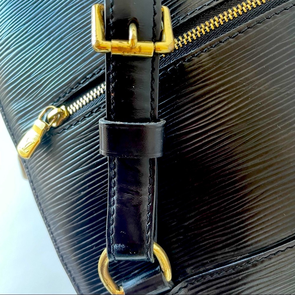 Louis Vuitton Authentic Mabillon Backpack Bag Epi Leather Black - Picture 7 of 15